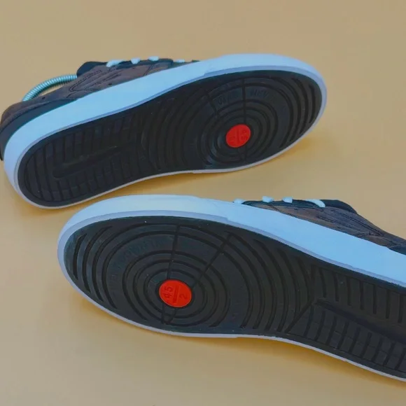 JORDAN 03‎ DEAR COACH MENS size 7.5 NWOT - Picture 5 of 15